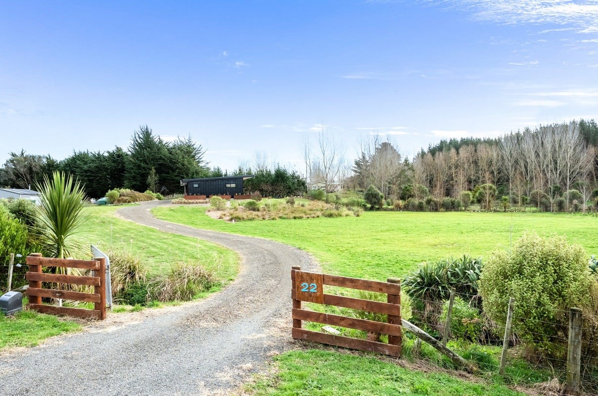 22 Kristin Place, Manakau, Levin - Carousel 2
