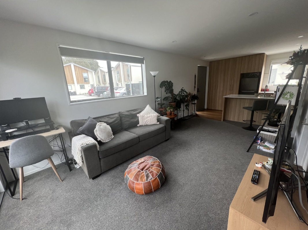 1/7 Lindores Street, Addington, Christchurch - Carousel 2