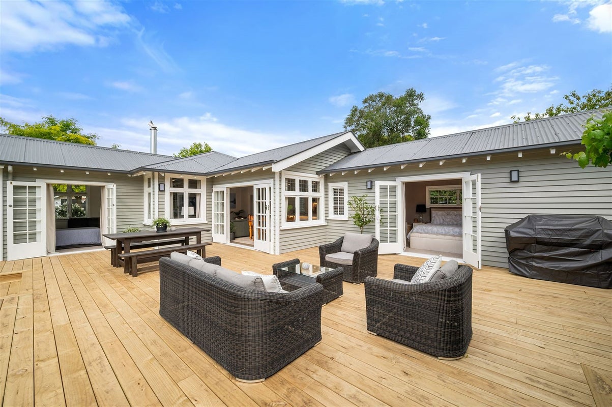 35 Alpha Avenue, Strowan, Christchurch - Carousel 1