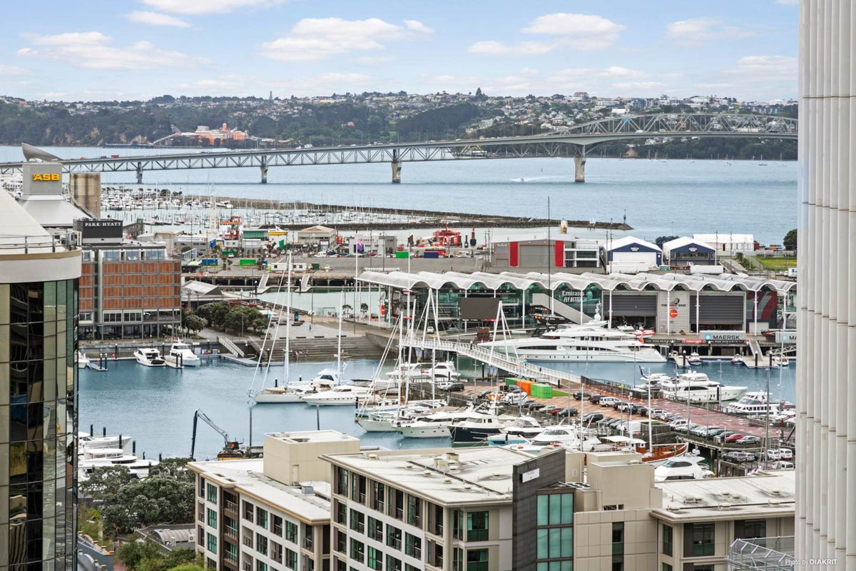 1701/8 Albert Street, Auckland Central, Auckland - Carousel 2