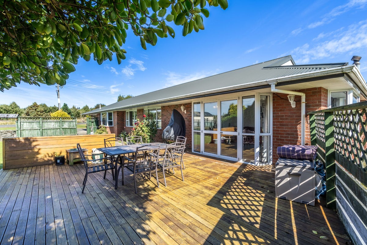 231 Chesney Street, Tisbury, Invercargill - Carousel 1