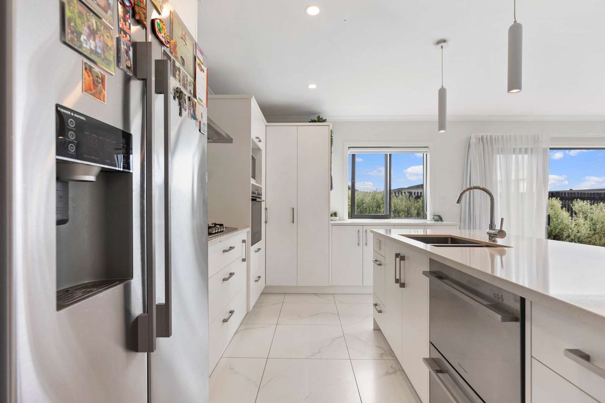 22 Popham Road, Chartwell, Hamilton - Carousel 2