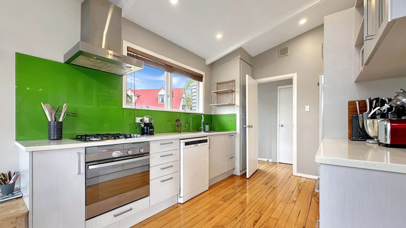 1/40A Woodglen Road, Glen Eden, Auckland - Carousel 2