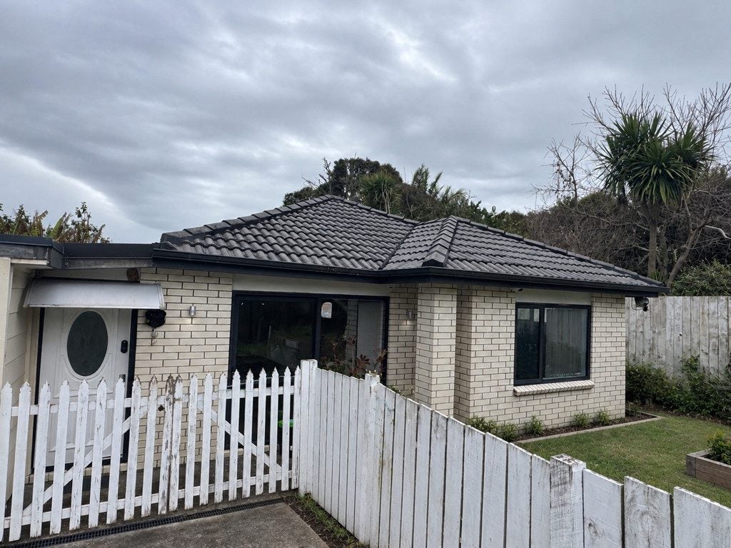 52B Norana Avenue, Favona, Auckland - Carousel 1