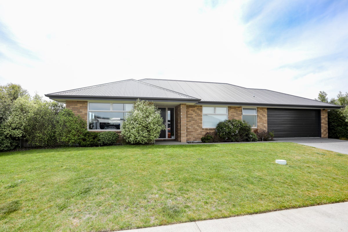 56 Sutherland Drive, Kaiapoi, Kaiapoi - Carousel 1