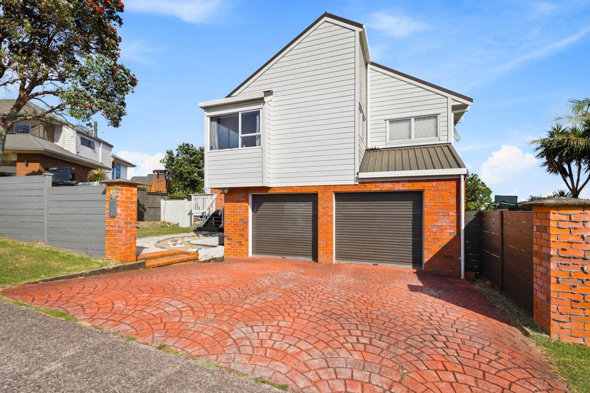 177 West Harbour Drive, West Harbour, Auckland - Carousel 1