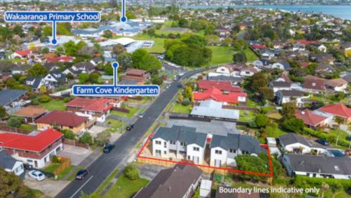 3B Galloway Crescent, Farm Cove, Auckland - Carousel 1