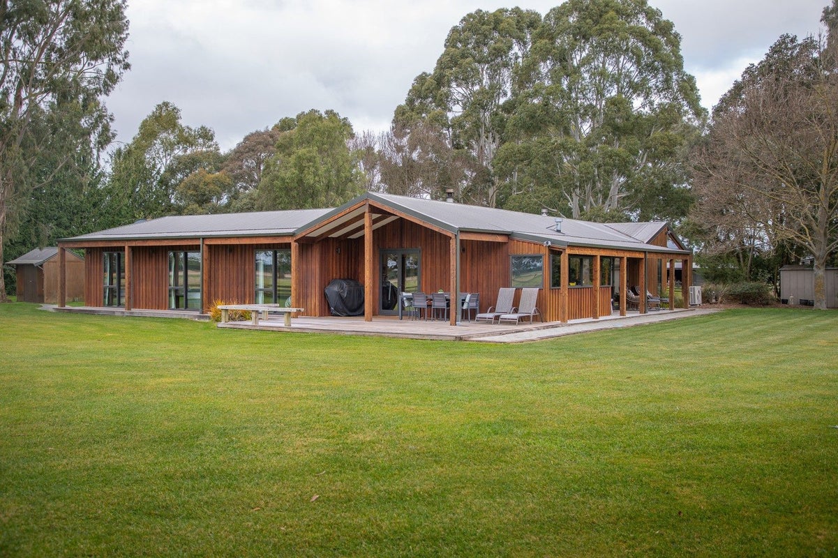 18 River Road, Elgin, Ashburton - Carousel 1