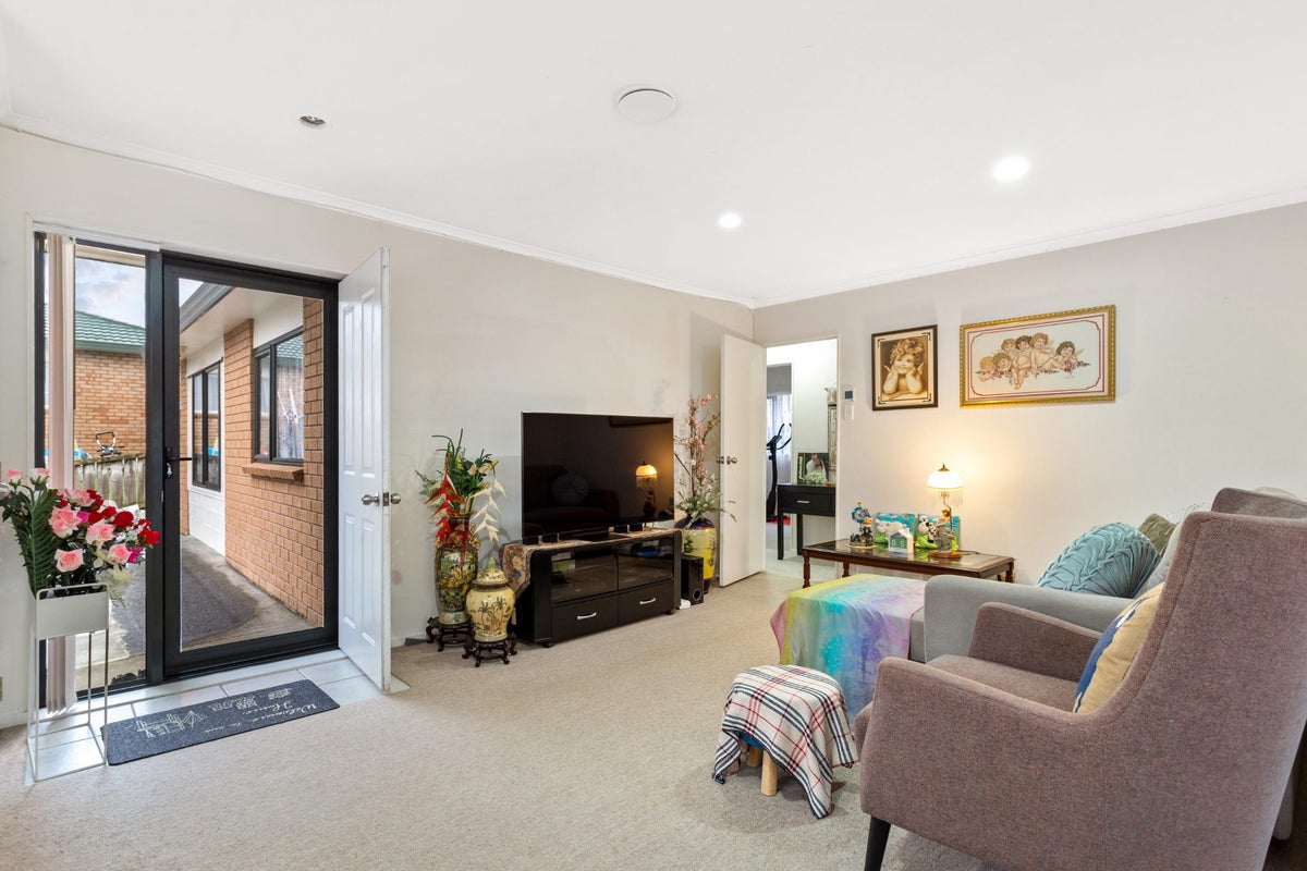 3 Munroe Road, Ranui, Auckland - Carousel 2