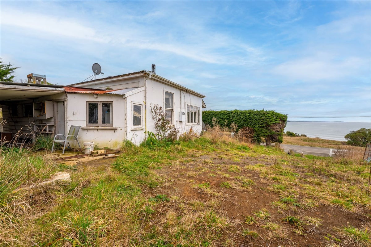 4 Haven Street, Moeraki - Carousel 2