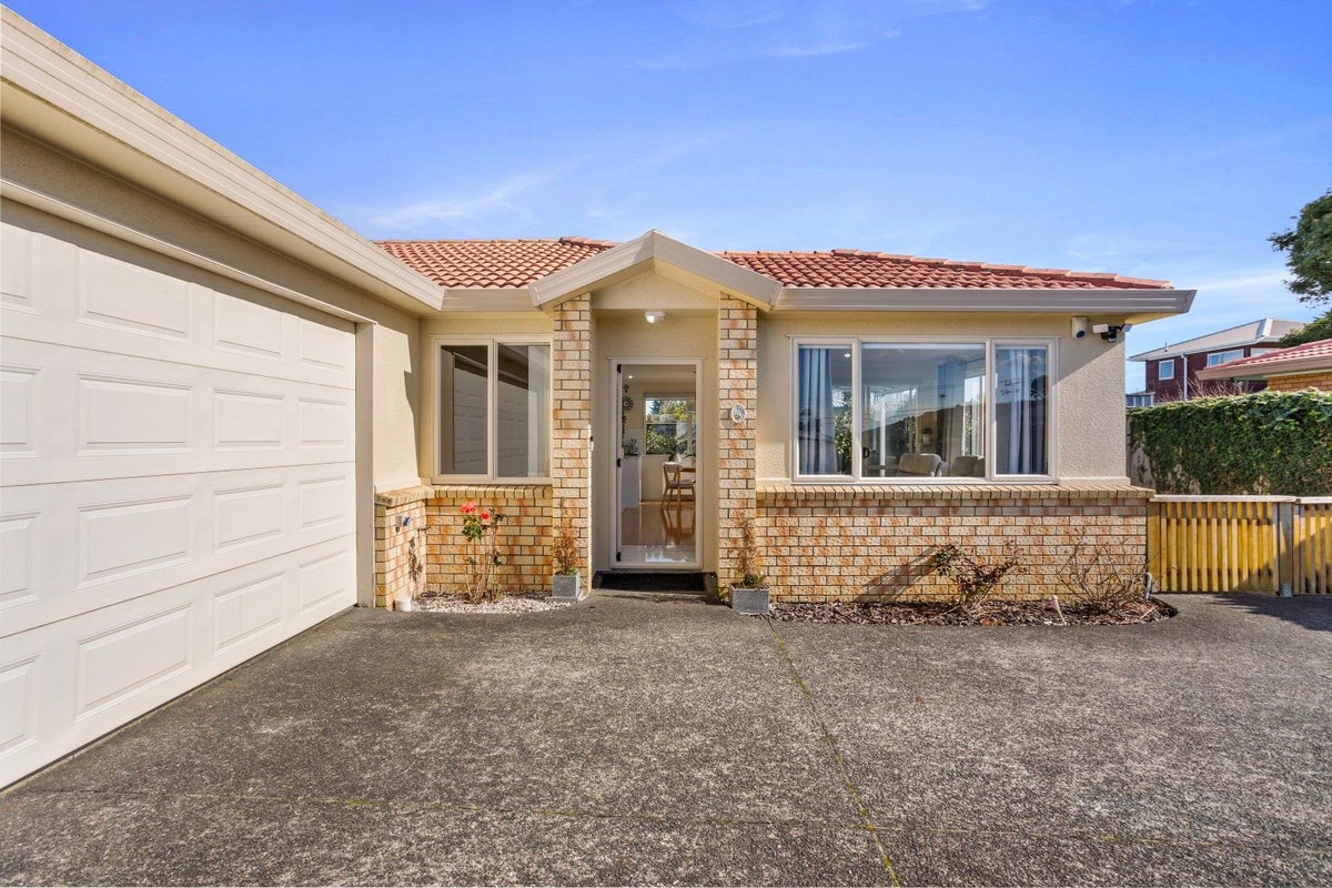 57A Colwill Road, Massey, Auckland - Carousel 1