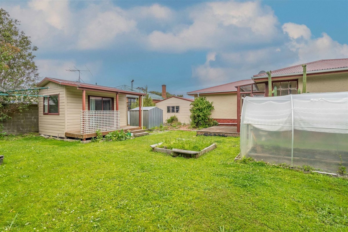 22 Islington Street, Turnbull Thomson Park, Invercargill - Carousel 13
