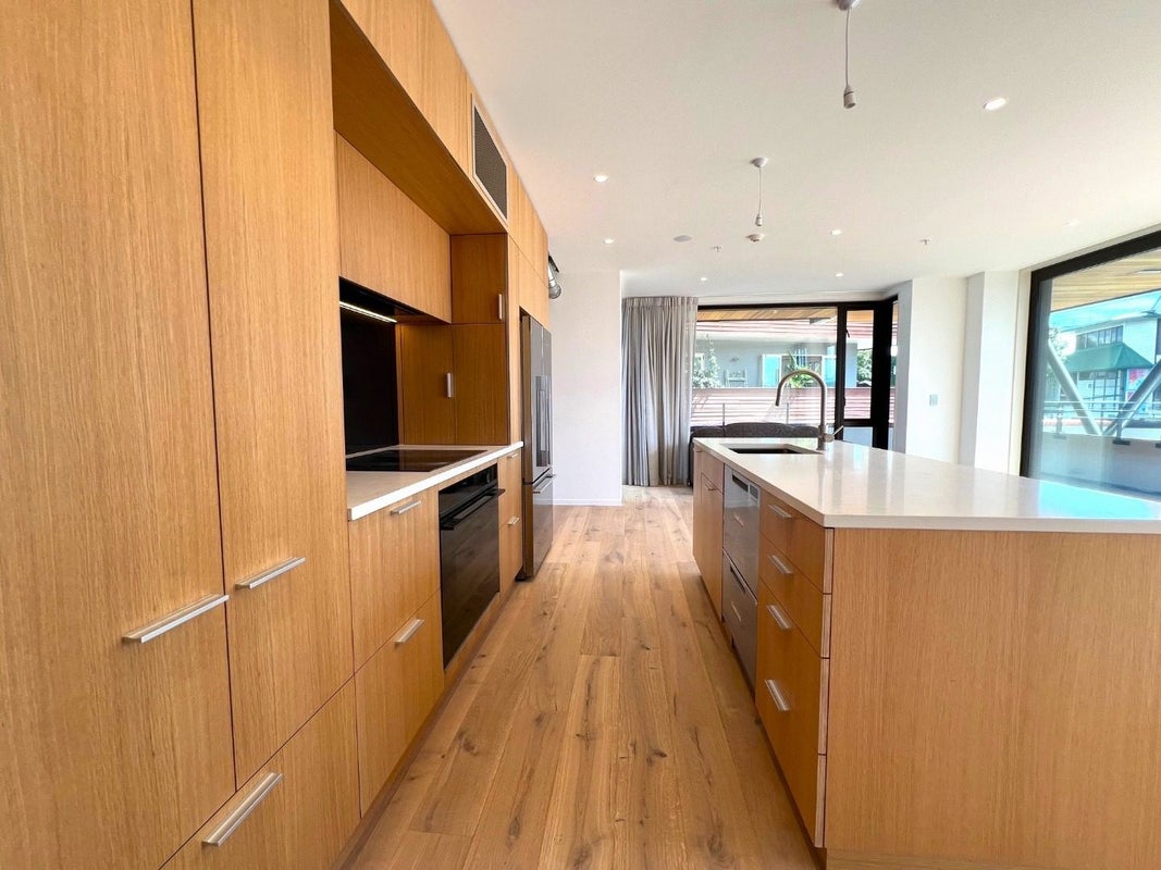 103/45 Mount Eden Road, Grafton, Auckland - Carousel 2