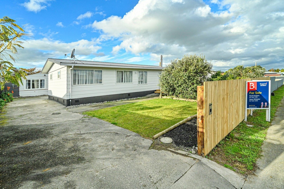 24 Palgrave Avenue, Flaxmere, Hastings, Hawke's Bay - Carousel 17