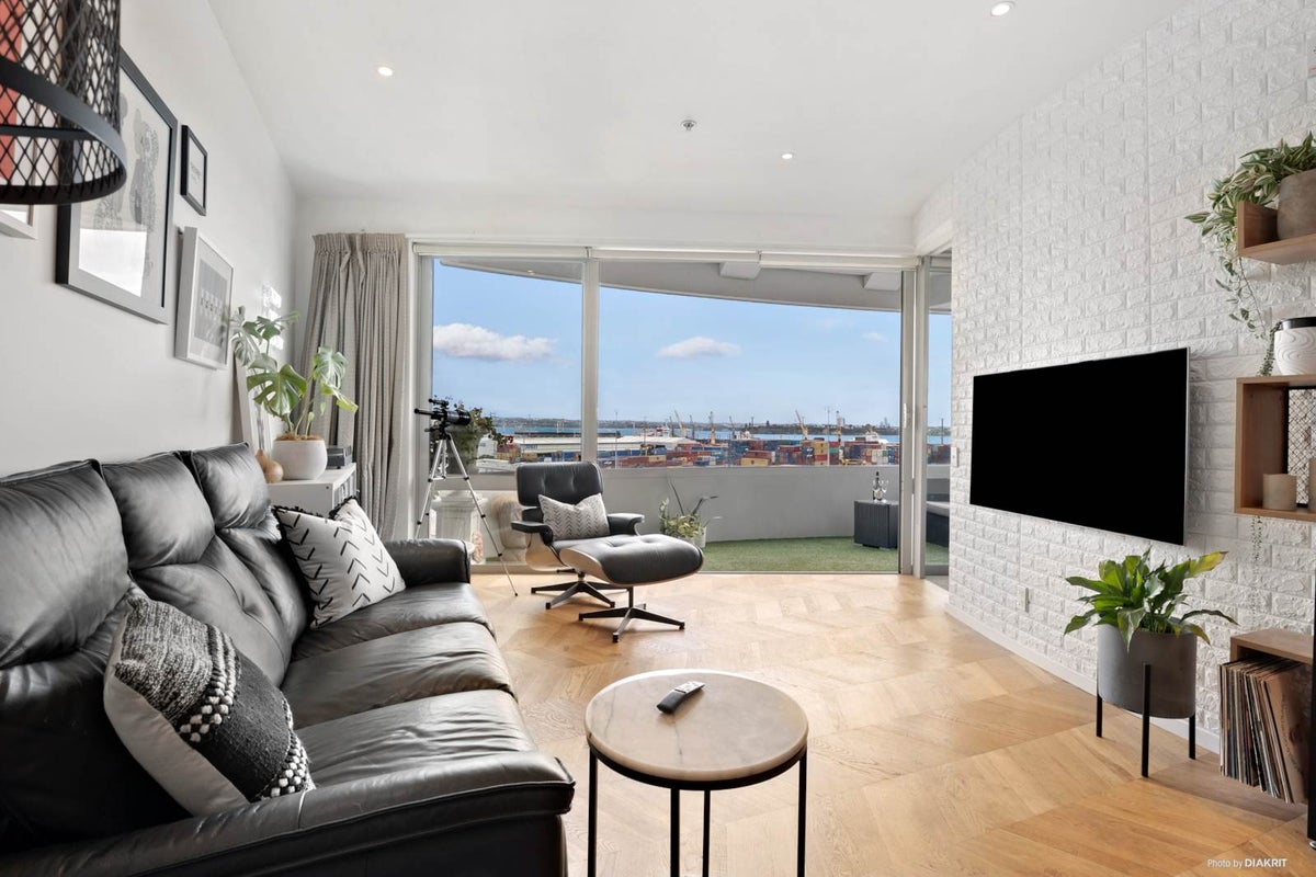 802/86 The Strand, Auckland Central, Auckland - Carousel 1