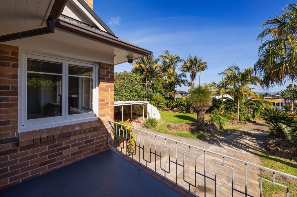 1006 New North Road, Mount Albert, Auckland - Carousel 2