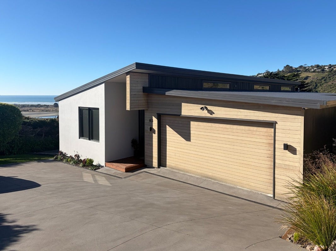 63 Moncks Spur Road, Redcliffs, Christchurch - Carousel 1