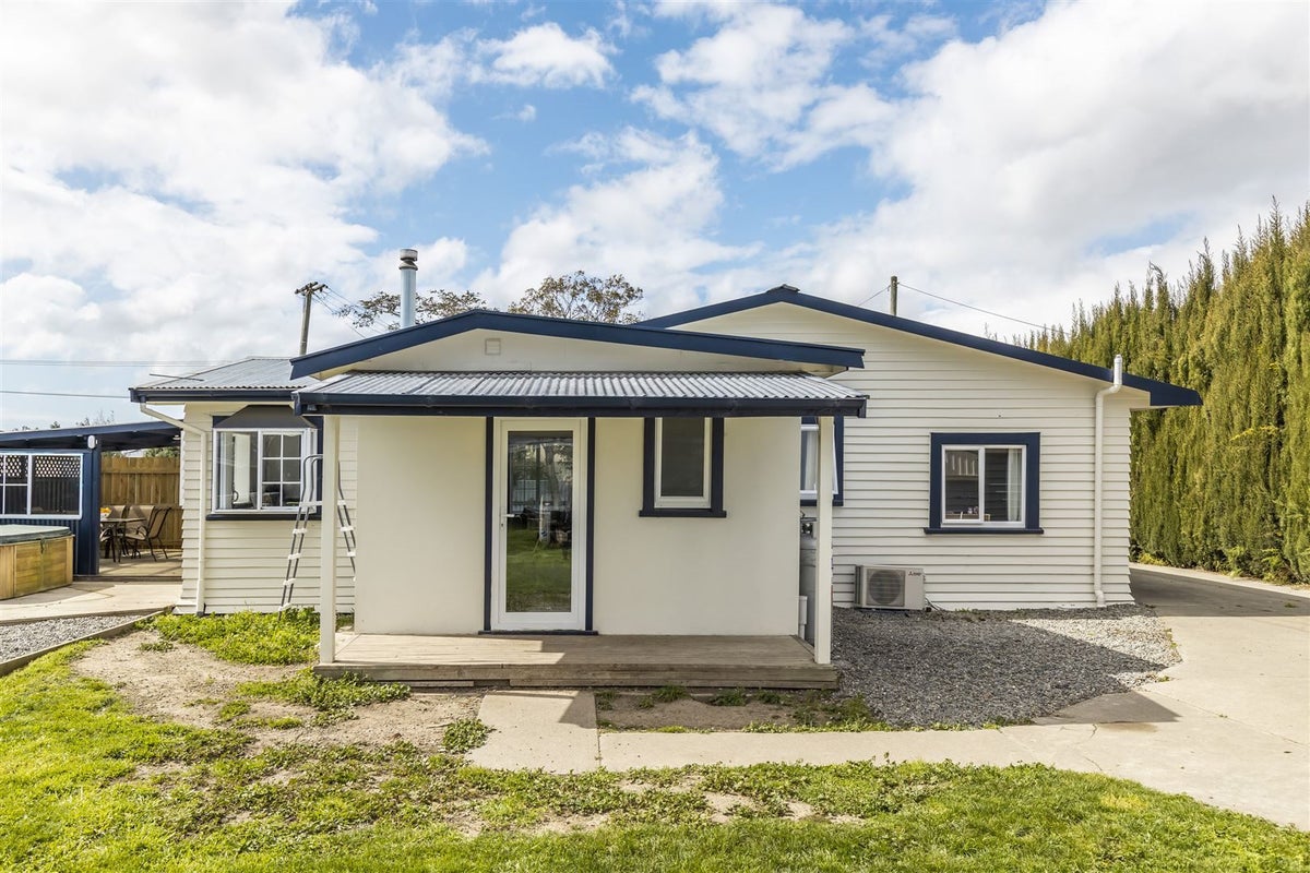 136 Redwood Street, Redwoodtown, Blenheim - Carousel 23