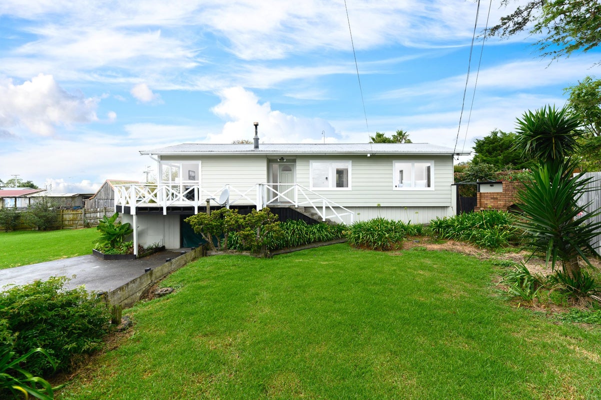 263 Rangatira Road, Beach Haven, Auckland - Carousel 1