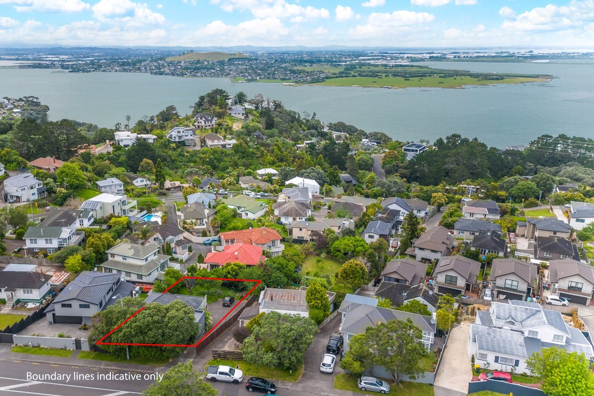 292 Hillsborough Road, Hillsborough, Auckland - Carousel 2