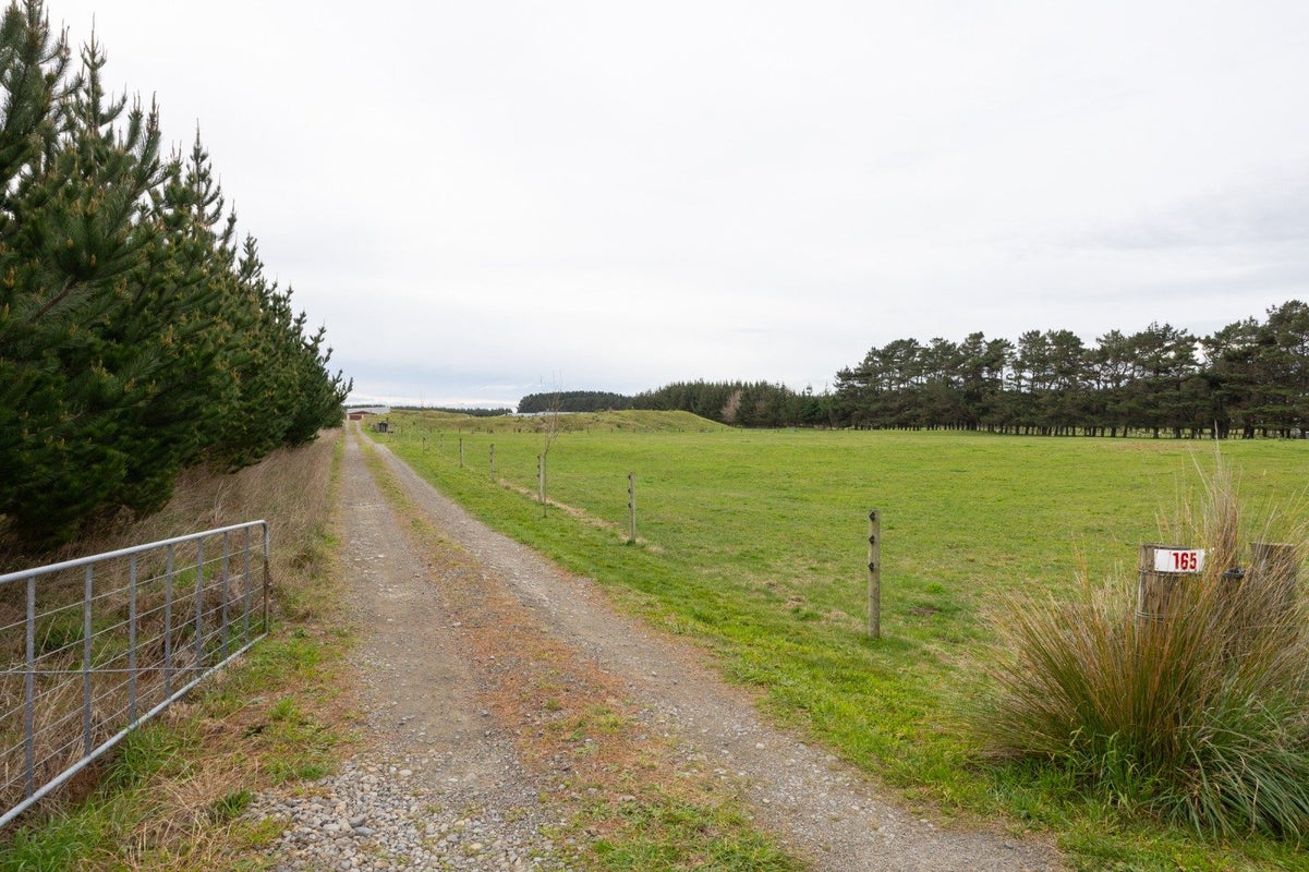 165 Taikorea Road, Glen Oroua, Palmerston North - Carousel 31