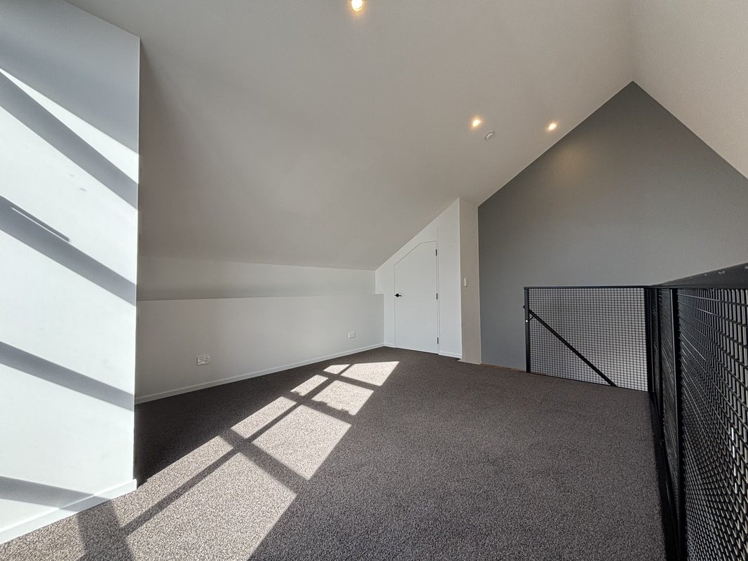 5/31 Division Street, Riccarton, Christchurch - Carousel 5