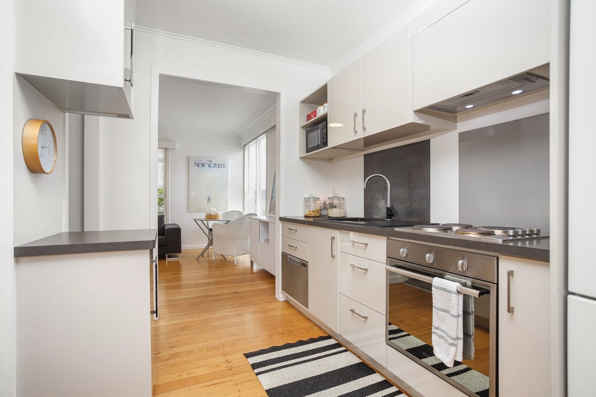 2/161 Long Drive, St Heliers, Auckland - Carousel 2