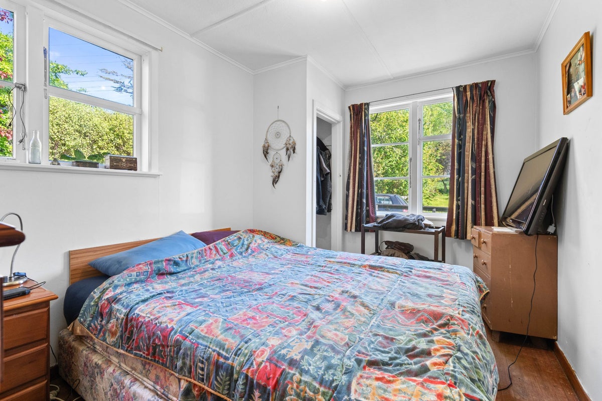 15 Blackhill Road, Tinui - Carousel 2