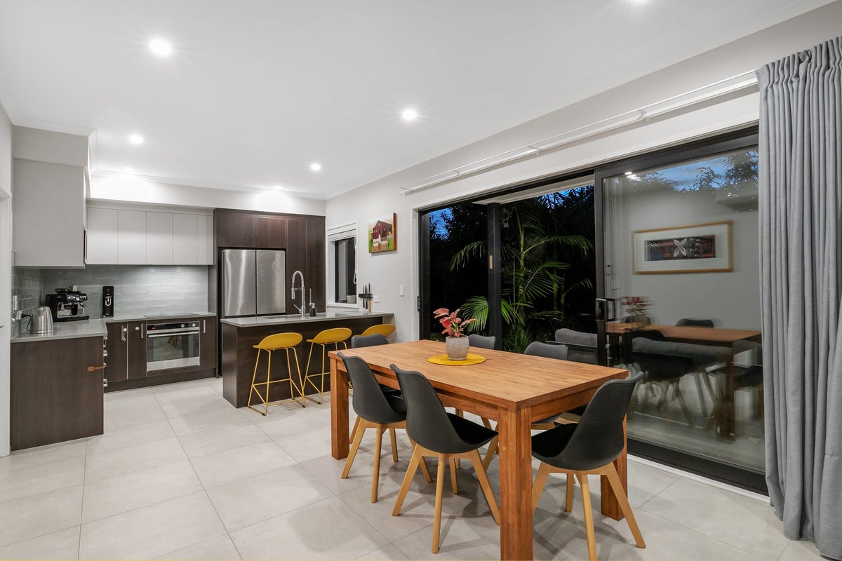 52A Miller Street, Point Chevalier, Auckland - Carousel 2