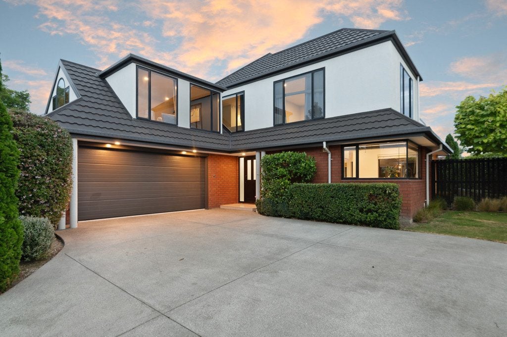 15 Abingdon Court, Avonhead, Christchurch - Carousel 1