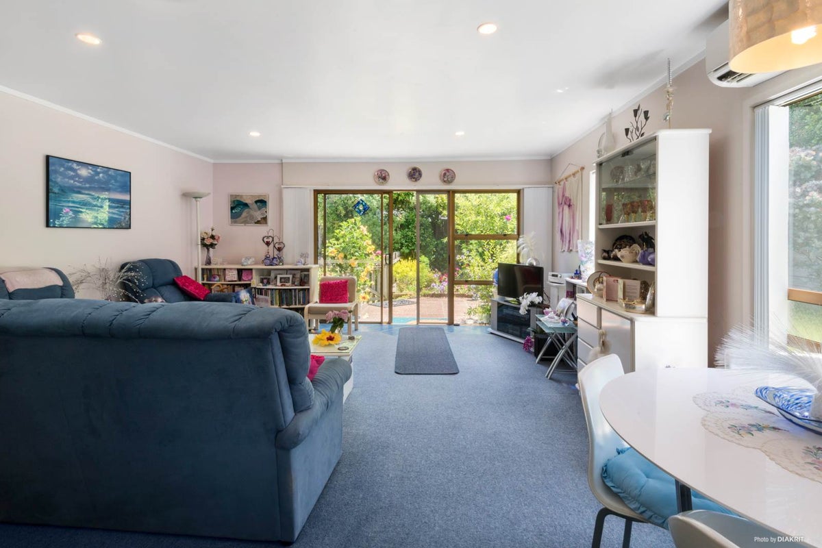 2/47 Stredwick Drive, Torbay, Auckland - Carousel 2