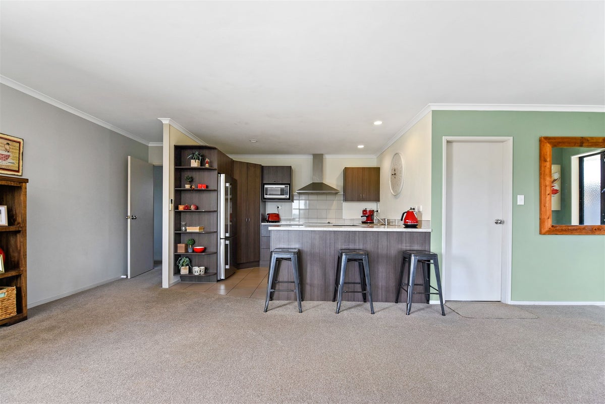8 Beckham Close, Grandview Heights, Hamilton - Carousel 2