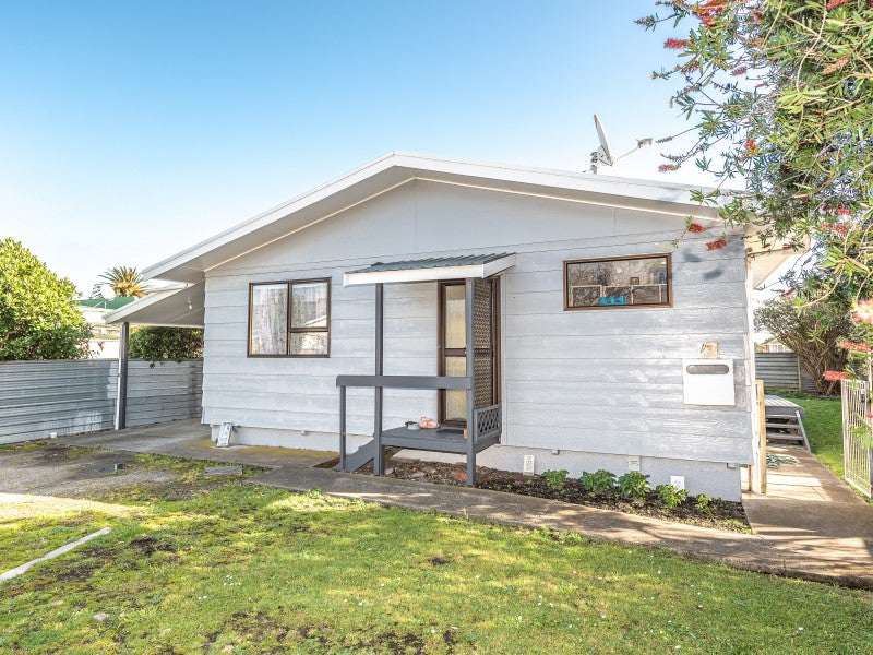 56 Puriri Street, Gonville, Whanganui - Carousel 1