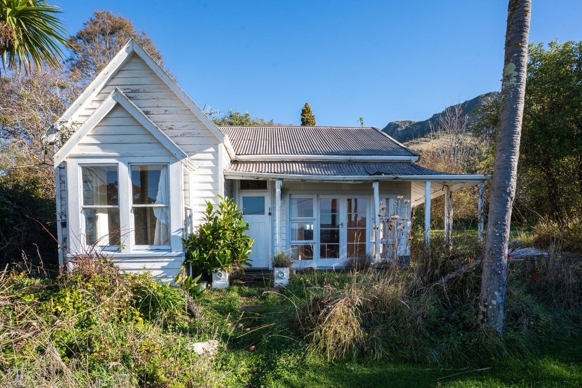 4 Jetty Road, Governors Bay, Lyttelton - Carousel 16