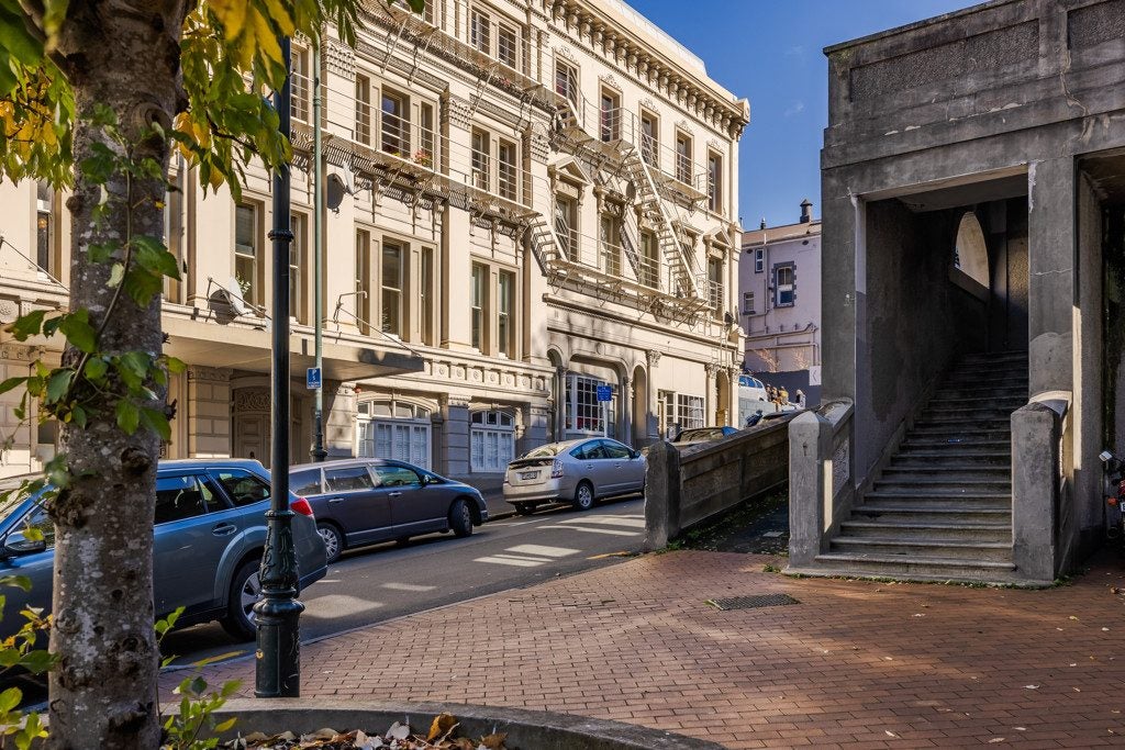 11/33 Dowling Street, Dunedin Central, Dunedin - Carousel 2