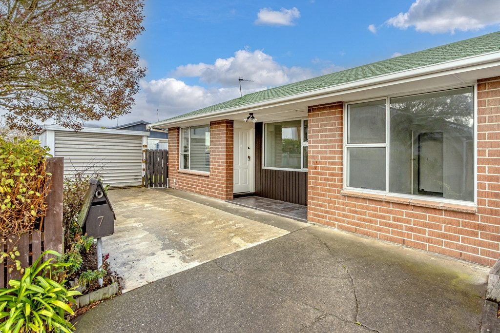 7/12 Rutherford Street, WOOLSTON, CHRISTCHURCH - Carousel 1