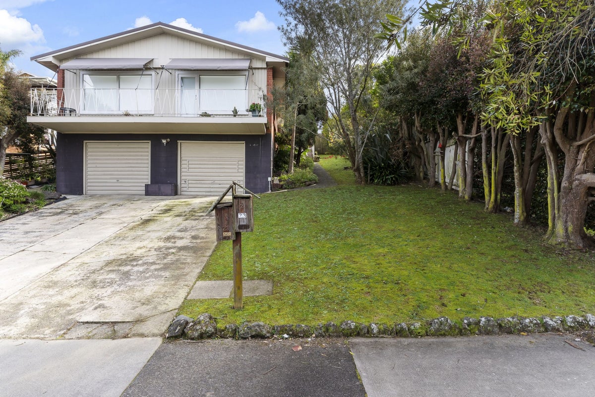 2/23 Simkin Avenue, St Johns, Auckland - Carousel 15