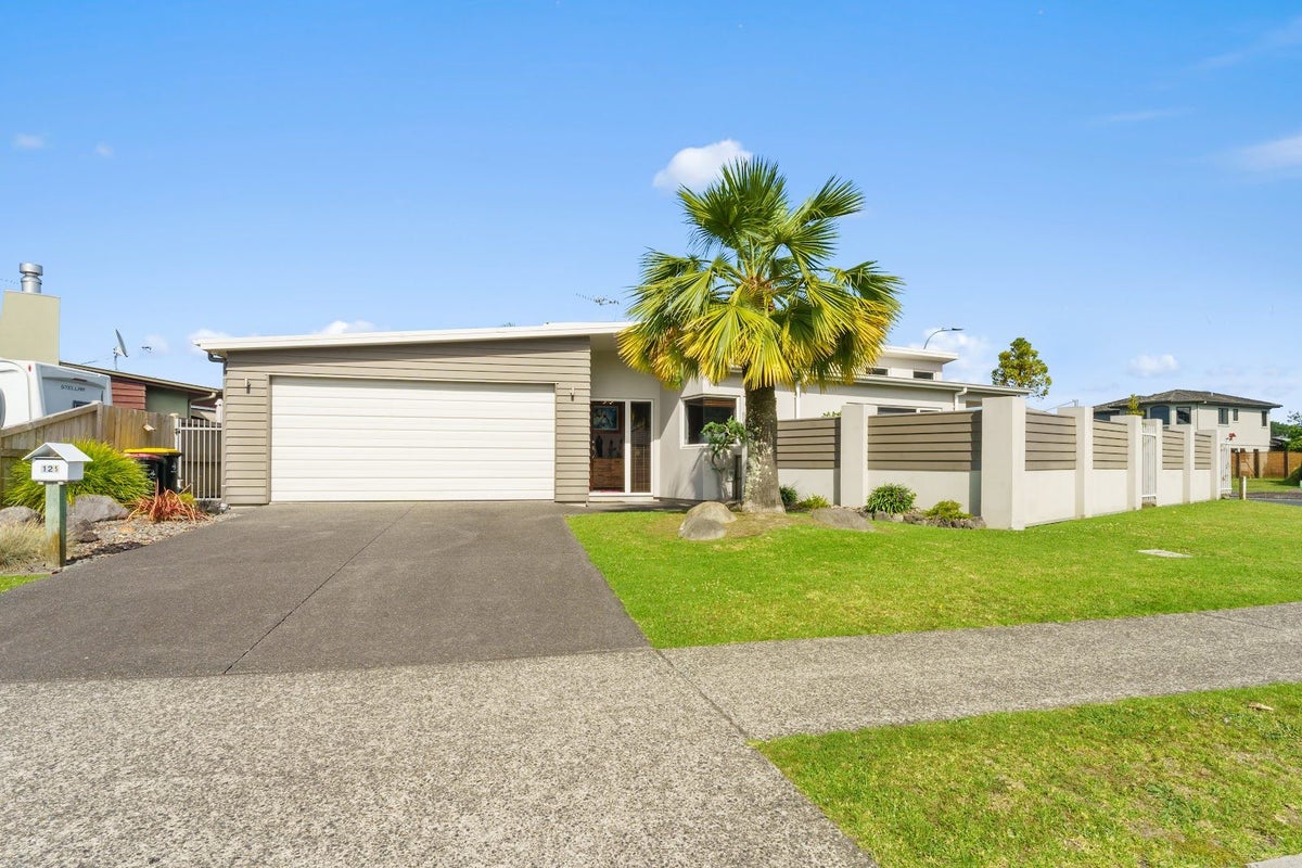 125 Solomon Street, Brookfield, Tauranga - Carousel 1