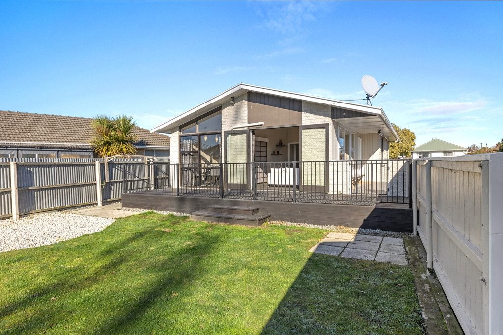 12 Balcairn Street, Halswell, Christchurch - Carousel 2