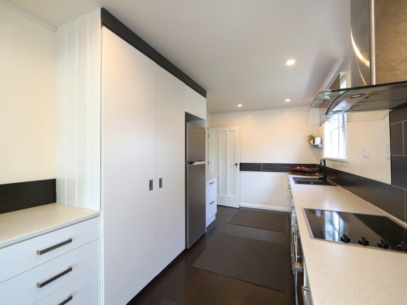 505 Awatea Street, Akina, Hastings - Carousel 24