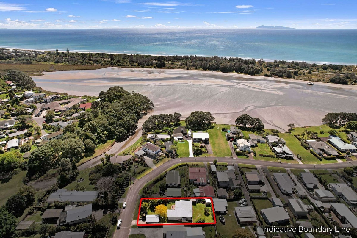 41 Roretana Drive, Athenree, Katikati - Carousel 2