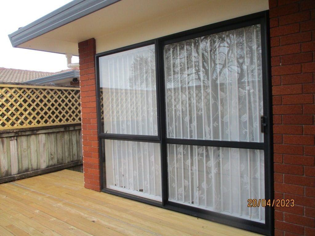 1/20 Rockfield Road, Penrose, Auckland - Carousel 2
