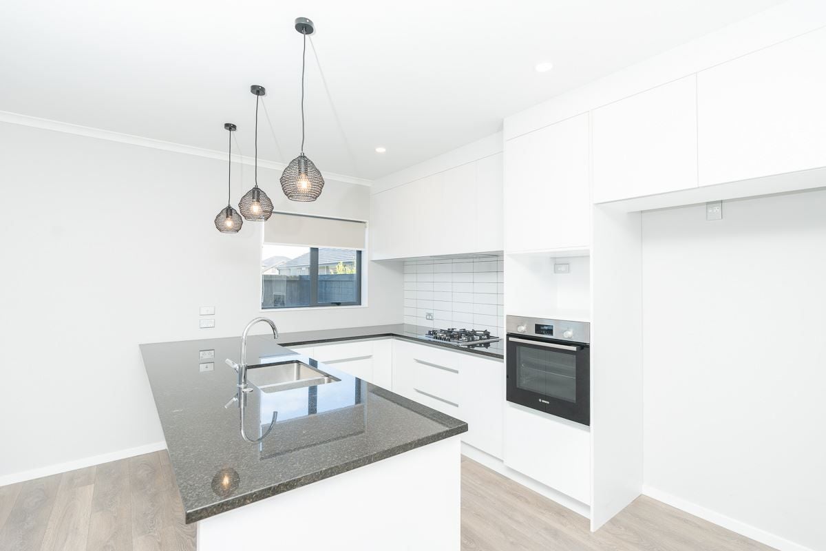 10/15 Onukutara Place, Huntington, Hamilton - Carousel 2