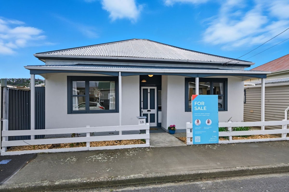 12 Osmond Street, South Dunedin, Dunedin - Carousel 1