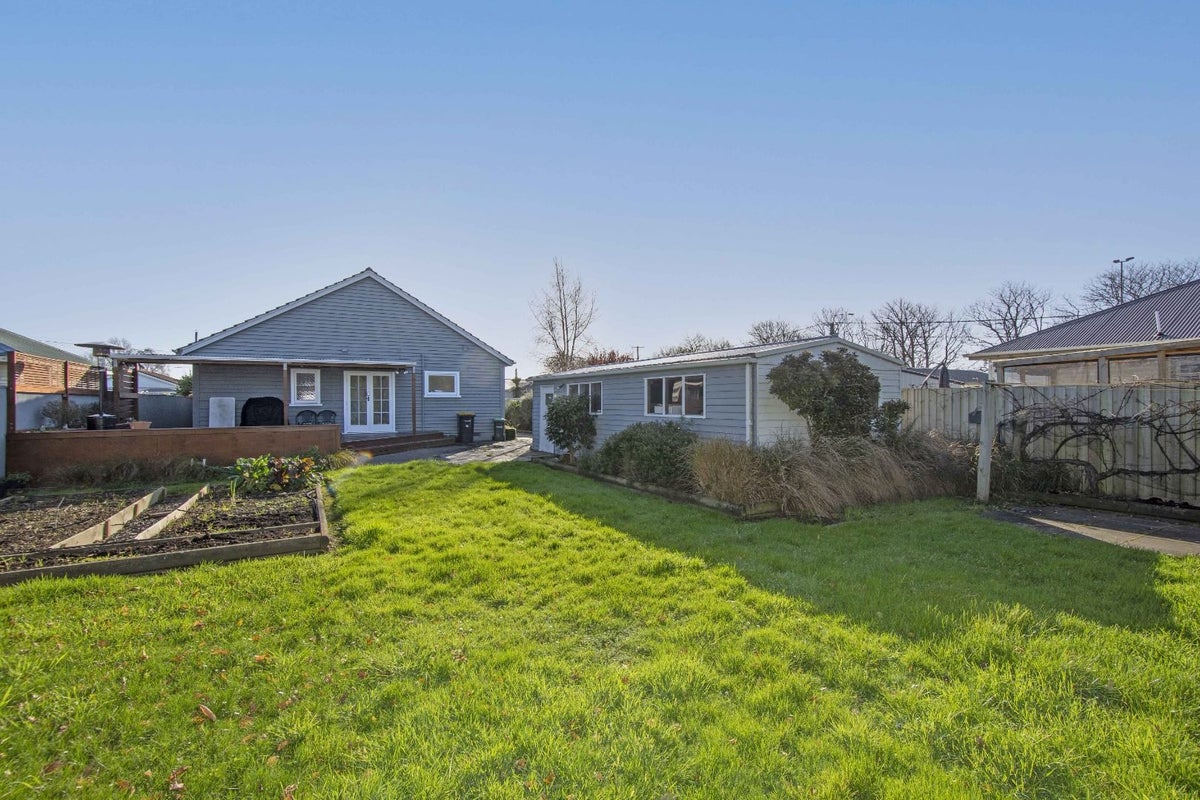 80 Wychbury Street, Spreydon, Christchurch - Carousel 12
