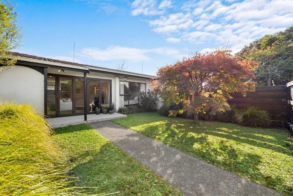 2/14 Longford Street, Mount Wellington, Auckland - Carousel 2