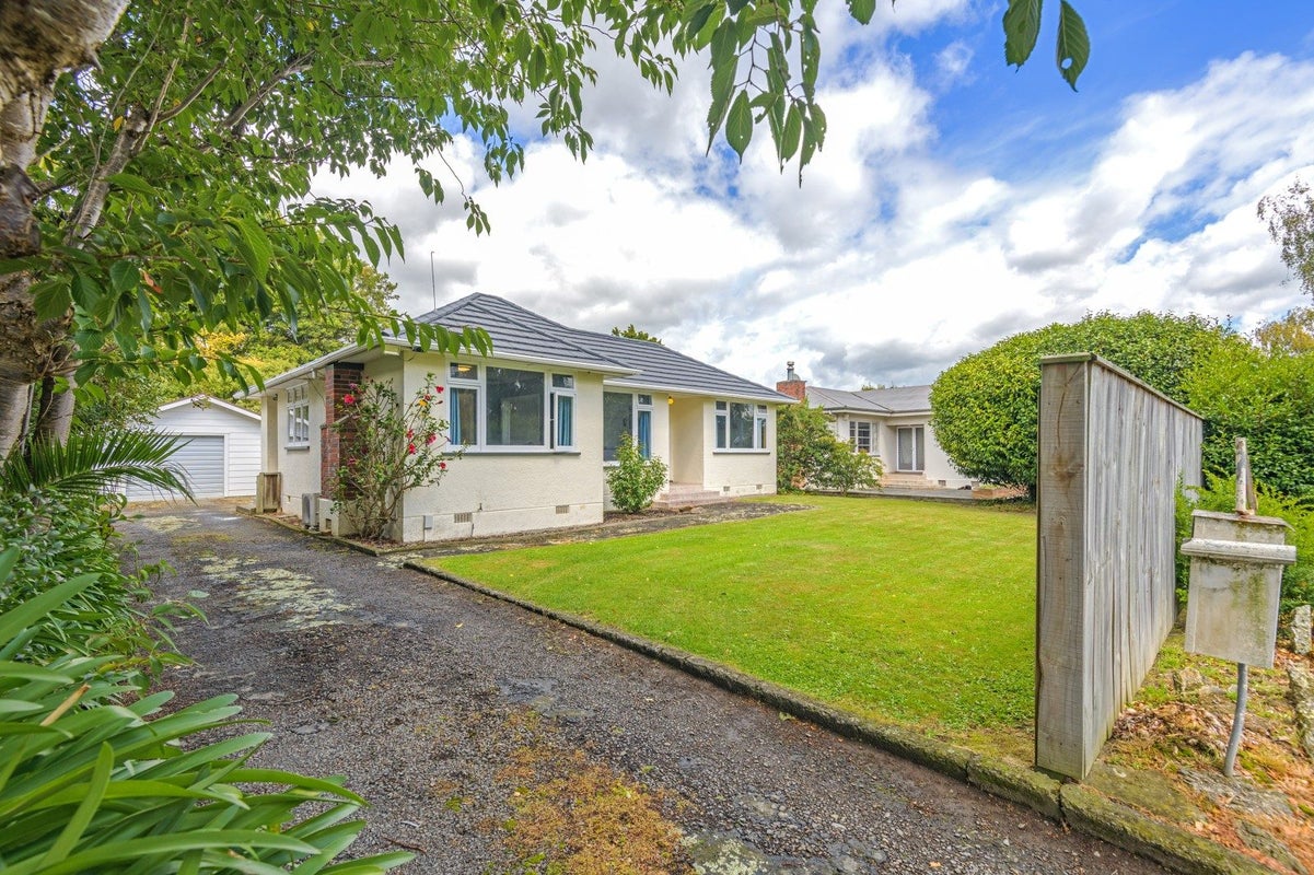 8 Winston Avenue, Hokowhitu, Palmerston North - Carousel 19