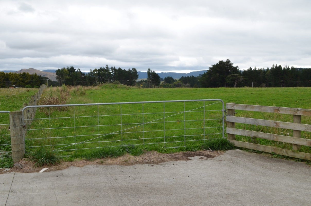 40 Bright Street, EKETAHUNA, Eketahuna - Carousel 2
