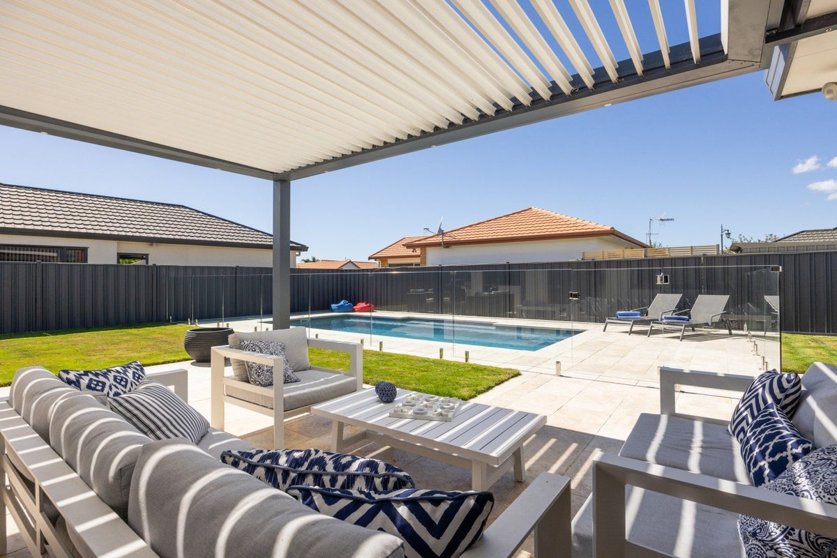 9 Forbury Way, Taradale, Napier - Carousel 2