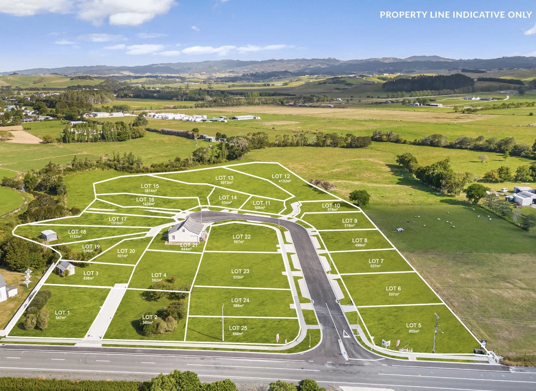 45 The Braigh, Waipu - Carousel 12